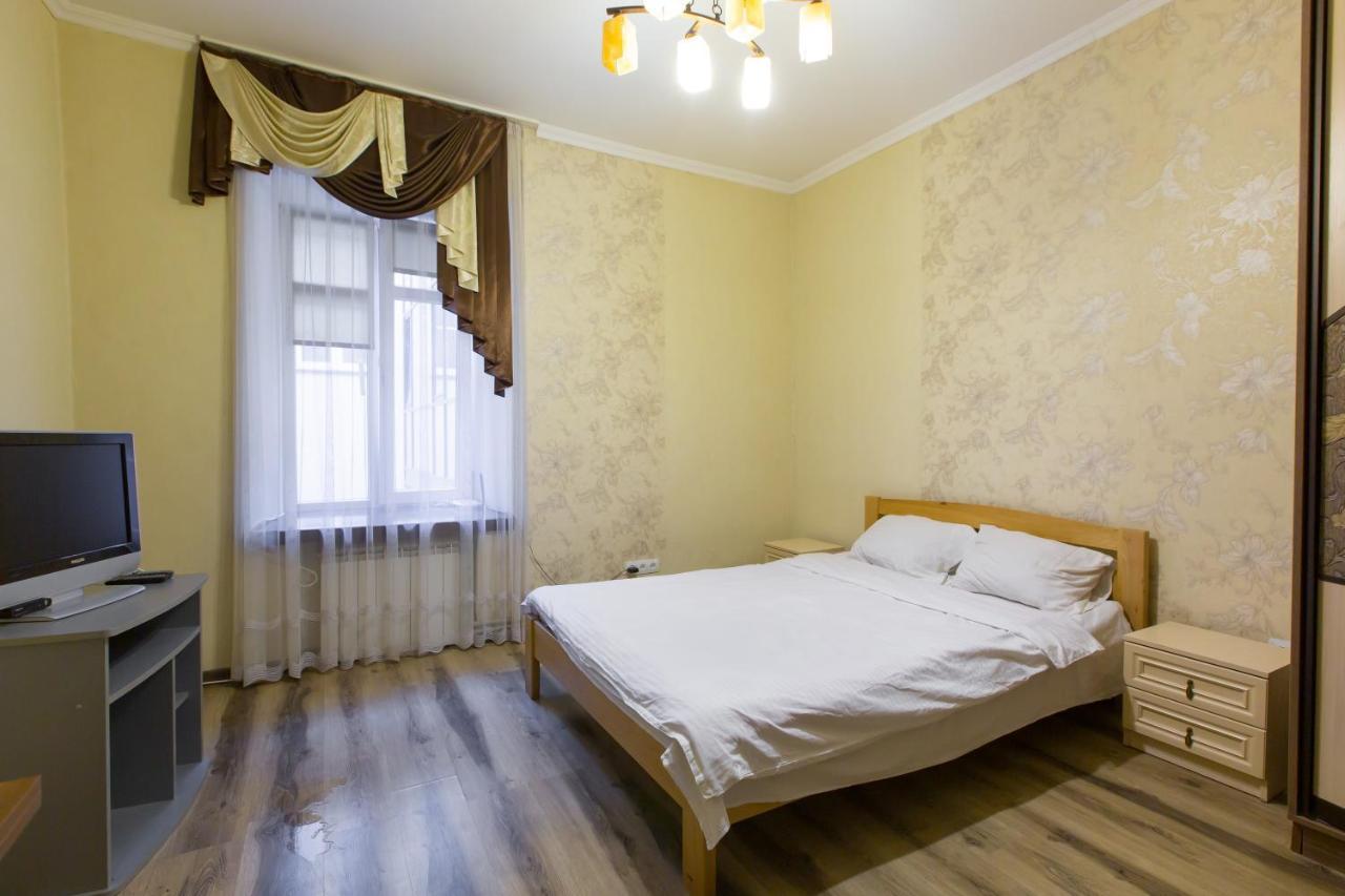 Квартира Подобово Біля Площі Ринок Вулиця Староєврейська 17 Lviv Exterior foto
