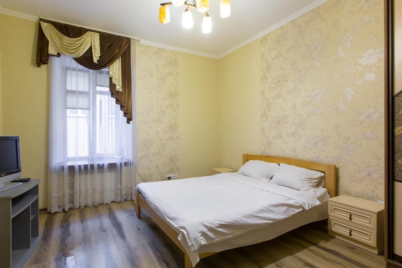 Квартира Подобово Біля Площі Ринок Вулиця Староєврейська 17 Lviv Exterior foto